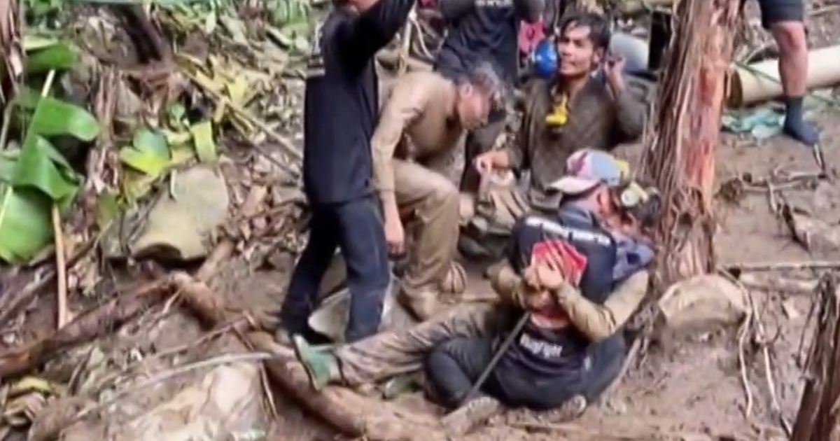 5/30: Saturday Morning: Four more miners in Laos were freed from the cave they were trapped in for 10 days, while 2 remain missing, rescuers say. Meanwhile, uncertainty remains over an Iran ceasefire. #Laos #CaveRescue #Miners #IranCeasefire #News