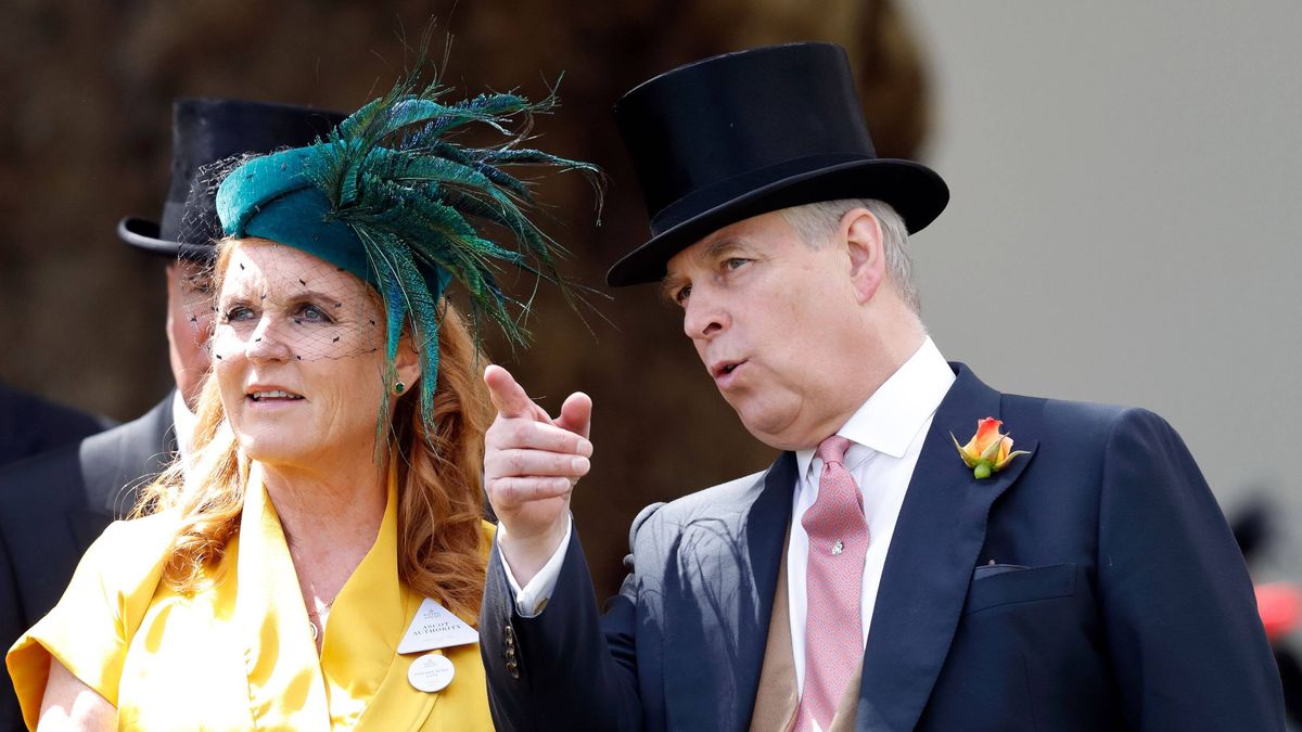 Sarah Ferguson’s surprise name for shamed ex Andrew that hints she ‘won’t cut ties’: Sarah Ferguson and Andrew Mountbatten-Windsor divorced in 1996 but a royal expert has revealed the name the former Duchess of York once used for her former husband #SarahFerguson #AndrewMountbattenWindsor #RoyalFamily #Divorce #CelebrityNews