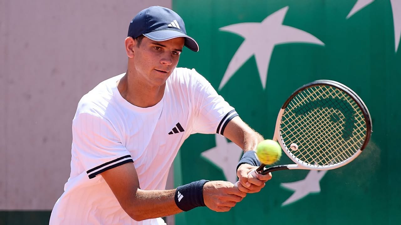 Upstart Jodar, 19, impresses in French Open debut: Rafael Jodar, a 19-year-old Spaniard, continued to impress in his Roland Garros debut, dropping just five games in a 6-1, 6-0, 6-4 rout of Aleksandar Kovacevic. #FrenchOpen #RolandGarros #Tennis #RafaelJodar #YouthInSports