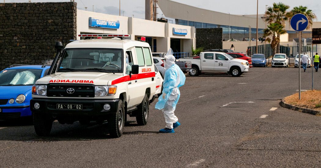 Netherlands Tests Flight Attendant for Hantavirus as Officials Track Cruise Ship Outbreak: Global health officials are tracking people connected to a deadly outbreak on a cruise ship. One infected passenger had briefly boarded a flight from South Africa to the Netherlands before she died. #Hantavirus #CruiseShipOutbreak #PublicHealth #GlobalHealth #Netherlands 1 a63cd4a9ced19bfde94f1576151ce7de6288ff54