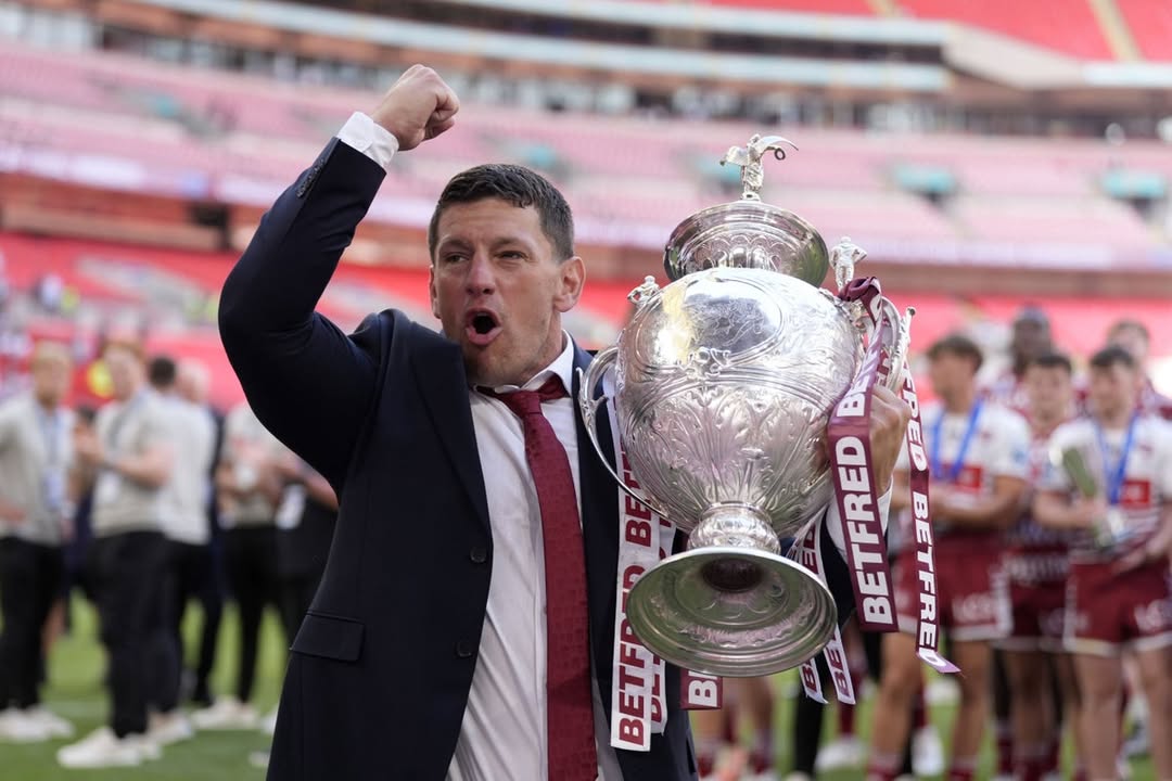 Matt Peet: Injury return will not put Bevan French ahead of Jack Farrimond: French returned from a hamstring injury six weeks earlier than planned and scored a try, while Farrimond crossed twice. #InjuryUpdate #RugbyLeague #SuperLeague #WiganWarriors #BevanFrench