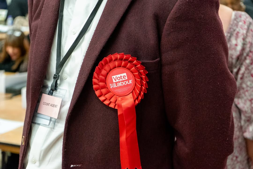 Do Reform or the Greens pose the biggest threat to Labour? Here’s what the numbers say: Disastrous results for Labour at the local elections have intensified debates over the direction of the party - but which way should it lean? Political correspondent Athena Stavrou takes a look at where Sir Keir Starmer is losing voters to #LabourParty #LocalElections #PoliticalAnalysis #VoteLabour #UKPolitics 1 b775390b261f68cec61fe9c47a6deadff664b078