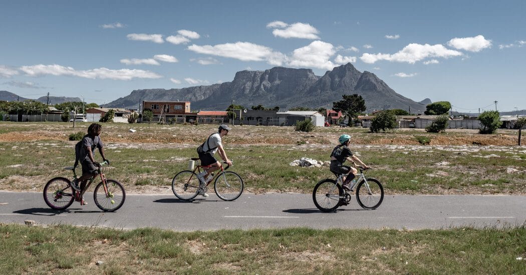 What a Bike Ride in Cape Town Taught Me About Apartheid: A New York Times reporter joined a group of cyclists on a route meant to break down Cape Town’s lingering racial and economic barriers. #CapeTown #Apartheid #BikeRide #SocialJustice #RacialEquality 1 cecba32ae0b1b1c1fdfd16aa44d055d11b82a78e