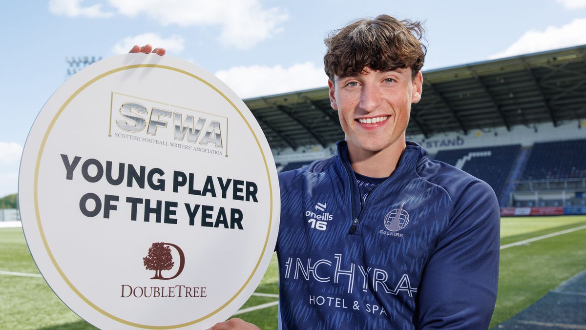 Barney Stewart opens up on Falkirk future and being 'Kieron Bowie from Temu' as he's named SFWA young player of year: The Bairns goal machine has been rewarded for a sensational breakthrough year in the top flight #BarneyStewart #FalkirkFC #SFWAYoungPlayer #FootballNews #ScottishFootball 1 e9a3674947e5c959d0a140c28da55b9b15b6b204