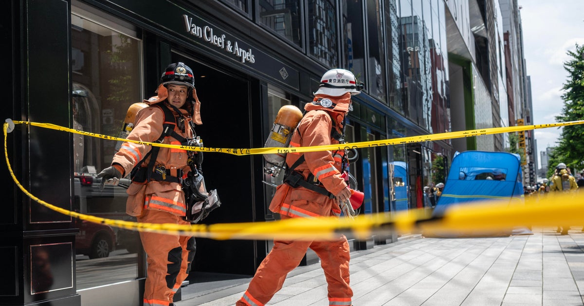 Spraying incident in luxury mall in Japan injures about 20: Two people were seen being taken on stretchers into ambulances after, authorities said, a man sprayed a substance inside an upscale mall in Tokyo. #Tokyo #Japan #LuxuryMall #BreakingNews #Safety