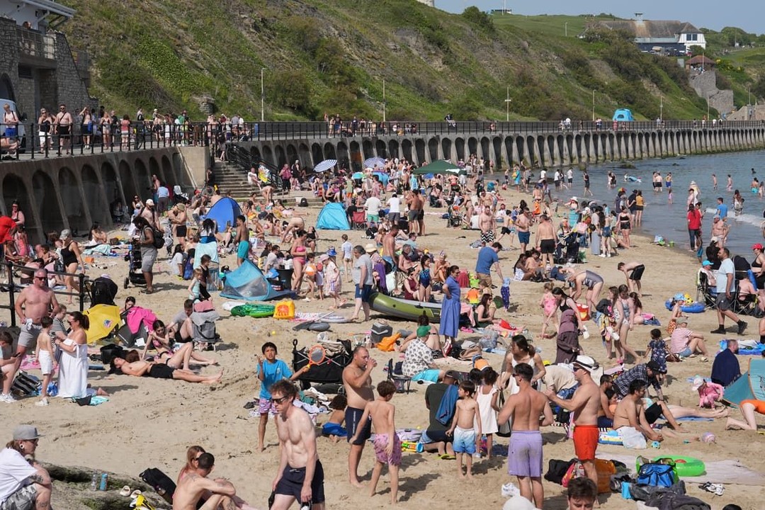 May heat records could be broken by nearly 3C the day after hottest in 79 years: Temperature records are usually broken by points of a degree, not several degrees.