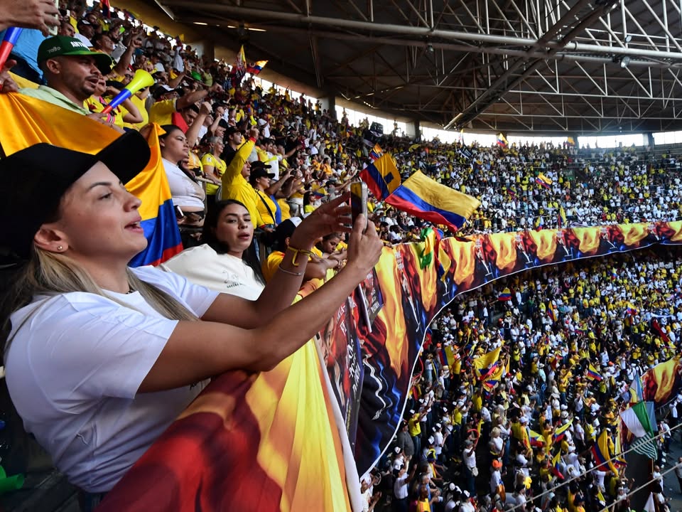 ‘Opposite visions’: What to know about Colombia’s presidential election: Senator Ivan Cepeda is leading two right-wing rivals in the first round of an election dominated by security concerns. #EleccionesColombia #IvanCepeda #PolíticaColombia #SeguridadColombia #Elecciones2026