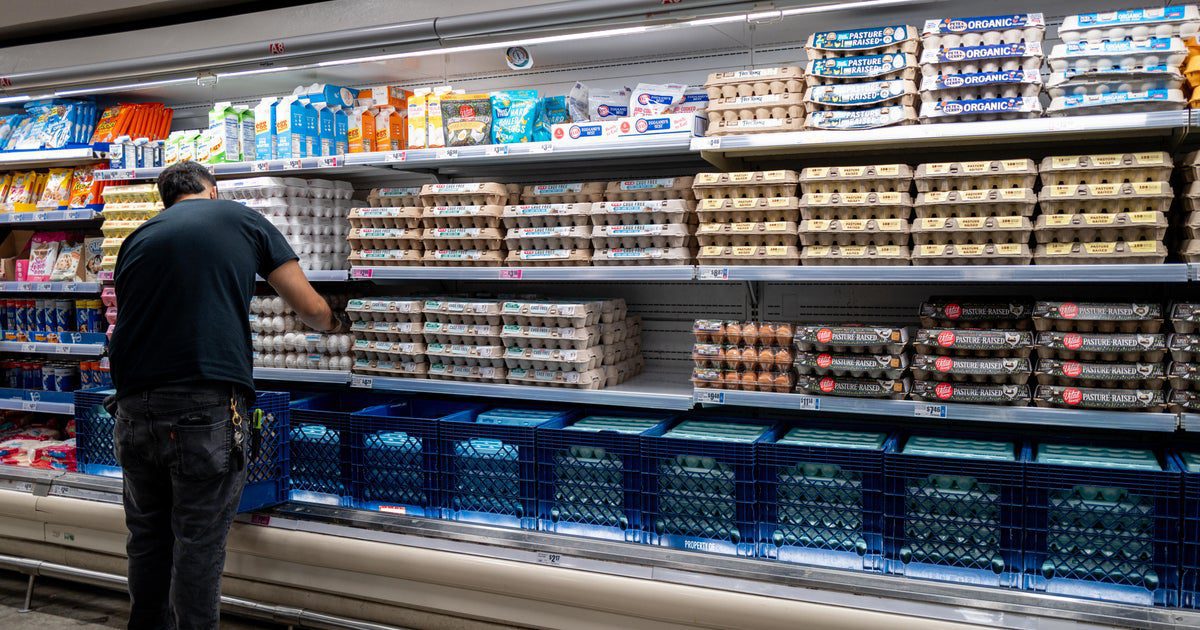 Egg producers reach federal and state settlement after price-fixing probe: Three U.S. egg producers will be required to provide 53 million eggs to food banks and to pay a $3.3 million financial penalty. #EggProducers #PriceFixing #FoodBanks #Settlement #USDA 1 05bc4fea907254a3f70715853ce3bbe38b522aad