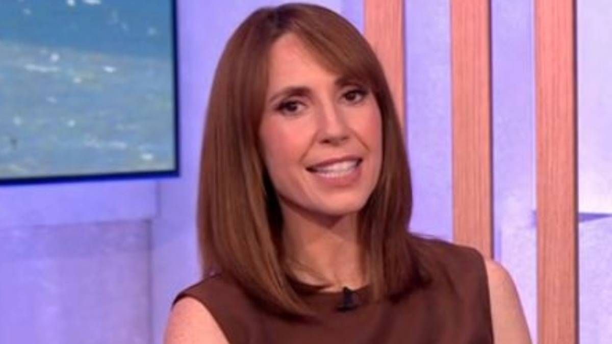 The One Show's Alex Jones shares health concerns as she admits 'it's hit me now': The One Show host Alex Jones opened up about her health concerns and revealed the lifestyle changes she has made to help ensure she is around for her three young children for as long as possible #Health #Wellness #LifestyleChanges #Parenting #HealthyLiving 1 3526154608c15504603a3773c18eba873ef6cd21