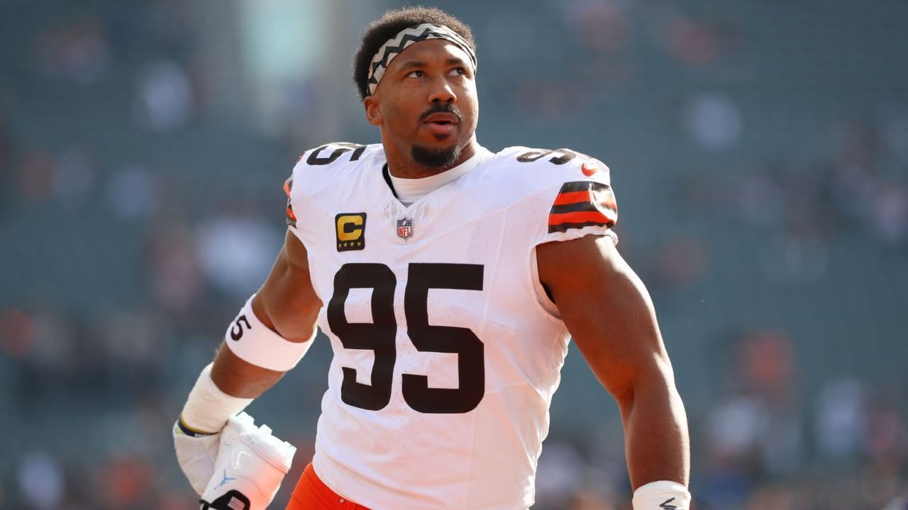 Sources: Garrett traded to Rams in blockbuster: The Browns are finalizing a trade that will send Myles Garrett to the Rams for Jared Verse, a 2027 first-round draft pick and other draft compensation, sources told ESPN. #NFL #MylesGarrett #Rams #Browns #Trade