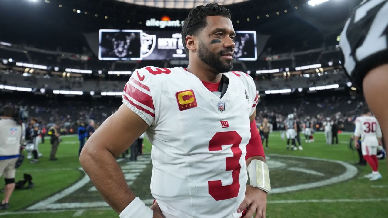 Sources: QB Wilson set to leave NFL for CBS job: Quarterback Russell Wilson is finalizing a deal to become a CBS Sports analyst, sources told ESPN’s Adam Schefter on Monday. #RussellWilson #CBS #NFL #SportsAnalyst #Quarterback