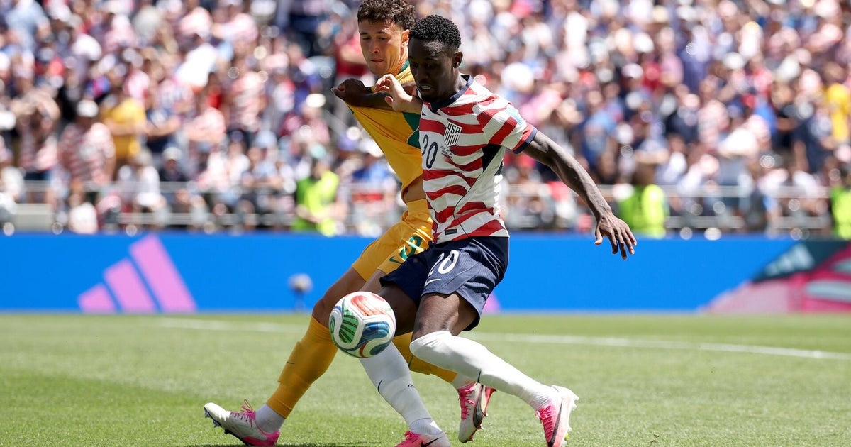 U.S. defeats Australia in World Cup, clinching spot in knockout round: For the first time since 1930, the U.S. Men have won their first two matches of a World Cup. They not only beat Australia, but also clinched a spot in the knockout round. Nicole Valdes has more. #WorldCup #USMNT #Soccer #Australia #KnockoutRound 1 5e1997908b14989cc40dce650b1bddfa85e70b2a