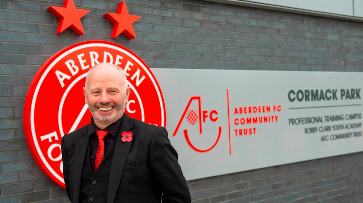 Stewart Milne quits Aberdeen as Pittodrie lifer leaves the club he loves: The house building magnate joined the Pittodrie board an astonishing 32 years ago #StewartMilne #AberdeenFC #Pittodrie #FootballNews #ScottishFootball