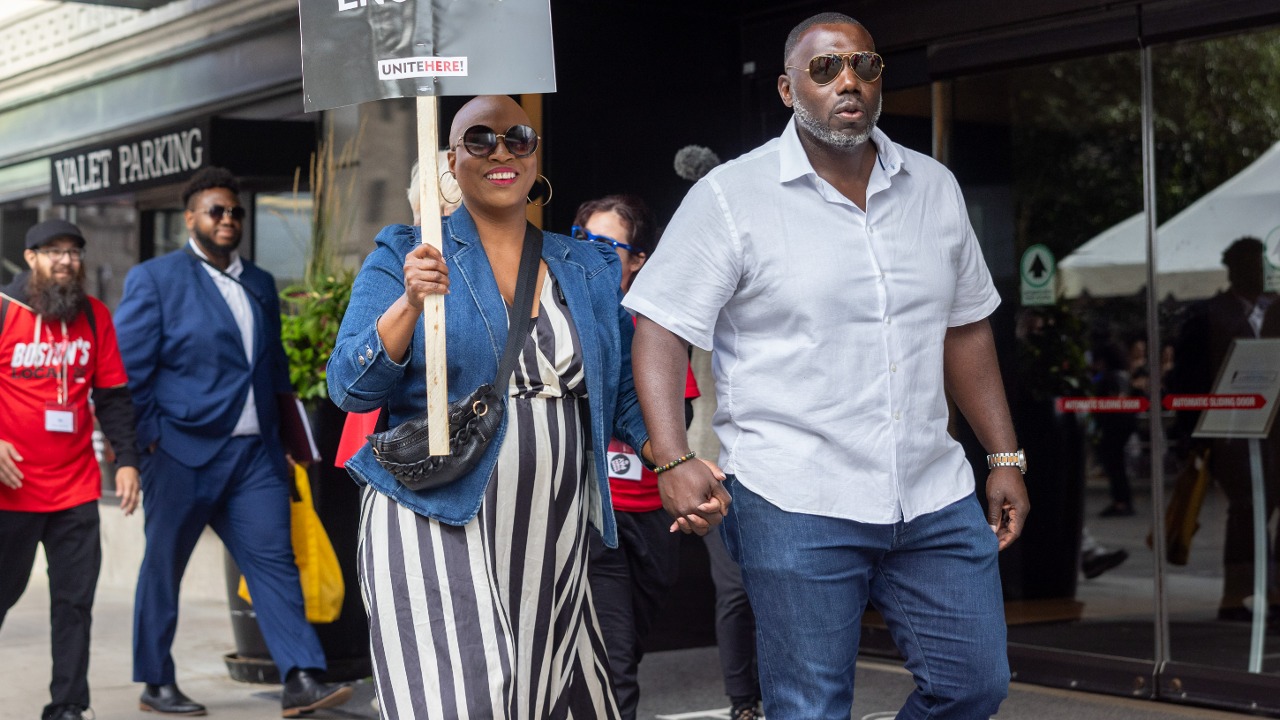 Boston police investigate death at home owned by Rep. Ayanna Pressley's husband: Boston police homicide unit is investigating a death at a Mattapan residence owned by Conan Harris, husband of Rep. Ayanna Pressley, D-Mass. #Boston #AyannaPressley #HomicideInvestigation #Mattapan #ConanHarris 1 0d9ece423bc4939d023ee79def8c6fd7f6edc3e2