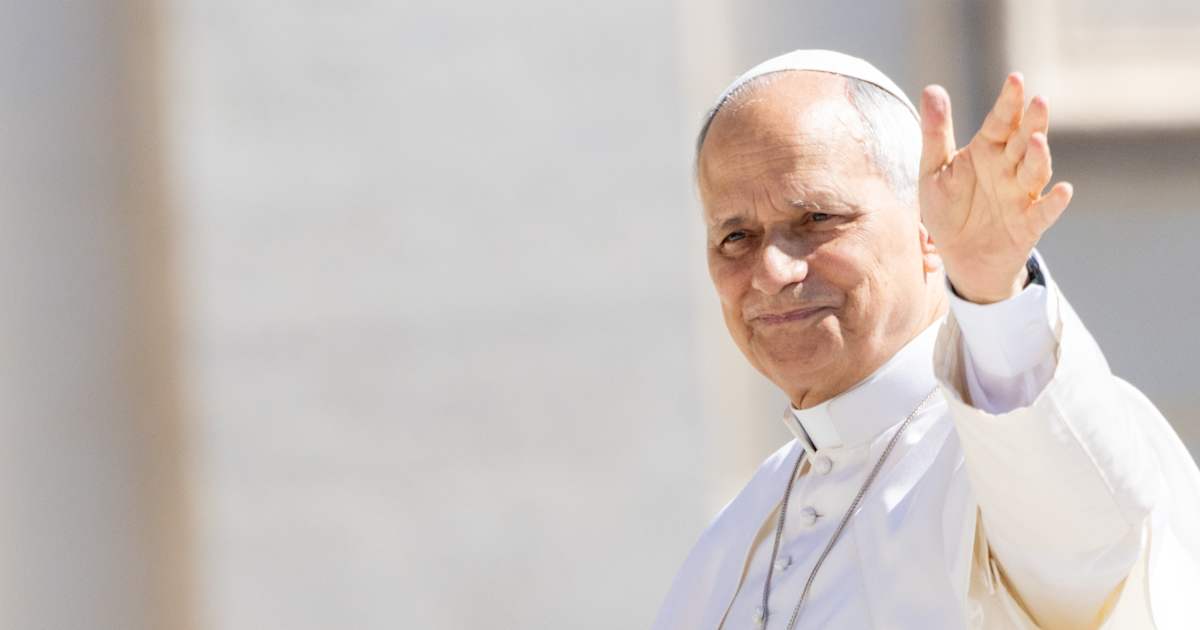 Pope Leo XIV to share lunch with 200 people in need at Castel Gandolfo: The gathering will take place during the pope’s July stay at the papal villa and will include prayer, a guided visit to Borgo Laudato Si’, and a meal with people served by Catholic charities in Rome. #PopeLeoXIV #CastelGandolfo #CharityEvent #CatholicCharities #BorgoLaudatoSi 1 14e6786b5f4fc649ba44c17f0ee7759ab0f123be