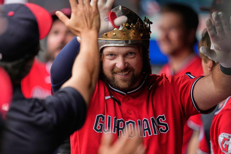 Power Surge: Guardians Hit 7 Homers Against Twins, 1 Short of Franchise Record: The Cleveland Guardians hit seven home runs against the Minnesota Twins on Monday night, one short of the franchise record and matching the record for a home game #ClevelandGuardians #MLB #HomeRuns #Baseball #SportNews 1 1b7aa24303f5f446b9b33200ac2c4ca3e21244e1
