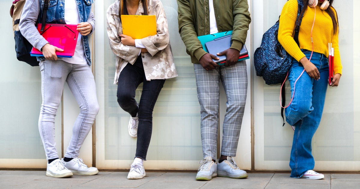 Americans face higher back-to-school costs. Here's what's pricier.: U.S. households will spend roughly $4,000 per student on school supplies and lunches this year, a new analysis found. #BackToSchool #SchoolSupplies #CollegeReady #EducationCosts #StudentBudget 1 1d9da2d97ec148df6932e16d6572ed9c51209f19