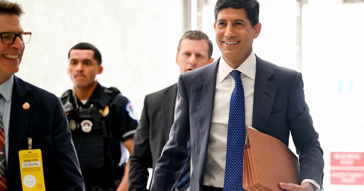 Warsh vows to tackle inflation in first testimony as Fed chairman: Federal Reserve Chairman Kevin Warsh told the House Financial Services Committee that the central bank has "no tolerance for persistently elevated inflation." #Inflation #FederalReserve #KevinWarsh #EconomicPolicy #FinancialServices 1 217163cf4fc318d0658d877bee10e37047cf4adc