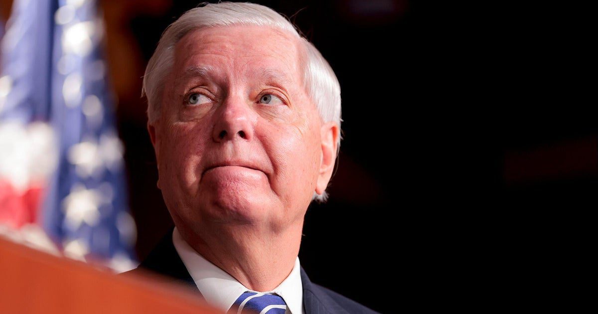 Lindsey Graham's sister picked to fill seat as colleagues pay tribute to late senator: Tributes poured in for Sen. Lindsey Graham on Monday while his sister, Darline Graham Nordone, was appointed to finish out his Senate term. Nikole Killion reports. #LindseyGraham #DarlineGrahamNordone #Senate #Tribute #PoliticalNews 1 35c941fc2f1ccb4bd7c0e50e838565bdbbd45b35