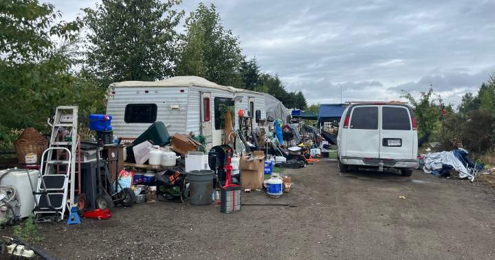 Richmond homeless camps prompt increased concern, with one above a jet fuel pipeline: Guylaine Auclair told Global News she has been offered a spot in modular housing, but with so much space, rent-free, she said she doesn't need to leave. #Homelessness #RichmondBC #HousingCrisis #SupportTheHomeless #CommunityCare 1 383a0b7b988e0f4e295e3c27fd525c144a295249