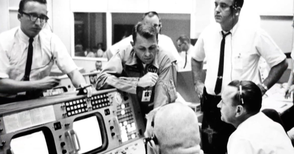 Behind the scenes of Apollo 11 (2009): While the three astronauts of Apollo 11 received the bulk of the attention for landing on the moon in 1969, 400,000 people worked behind the scenes to make it happen. Randall Pinkston reported on one of those important people back in 2009. #Apollo11 #MoonLanding #SpaceExploration #NASA #BehindTheScenes 1 3c4c837dc14c55f3a50b49c25dd4678d76e091d5