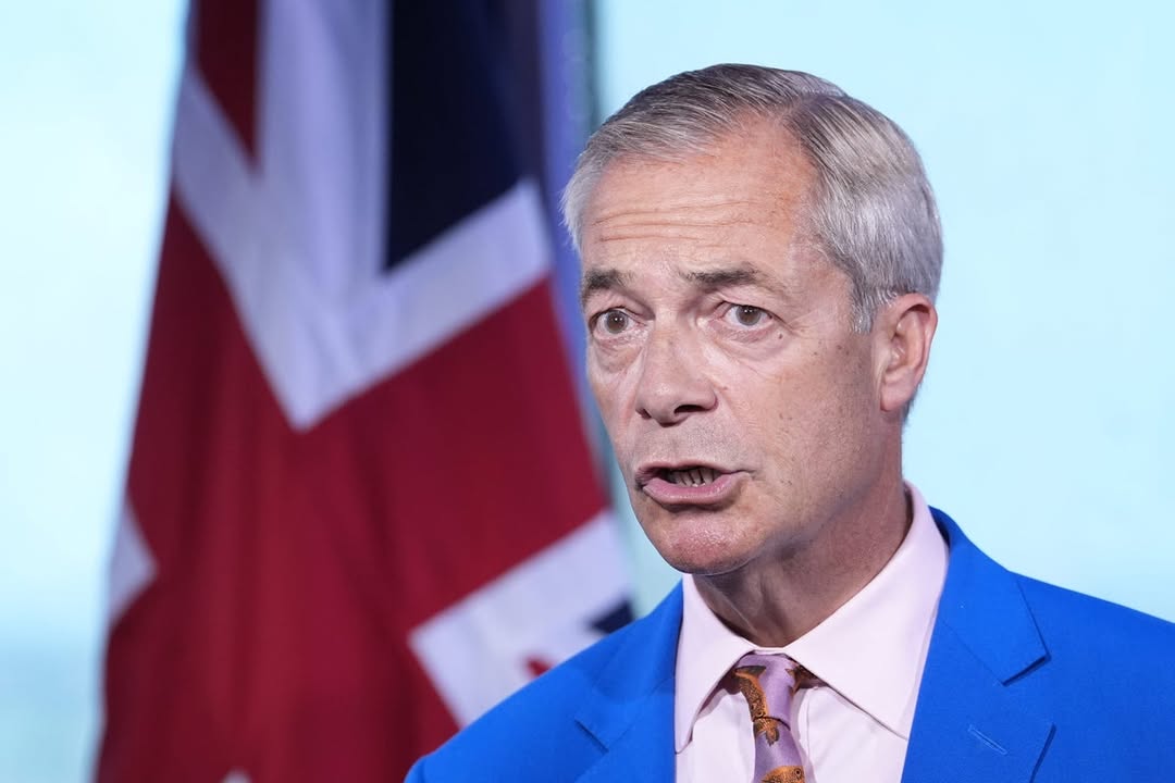 Why Farage going ‘full conspiracy theory’ is not impressing voters in Clacton: Political editor David Maddox has been handed a letter Nigel Farage sent to voters in Clacton explaining why he called a by-election - one constituent called it ‘a self pitying diatribe’ #NigelFarage #Clacton #Politics #Byelection #ConspiracyTheory 1 433dcbfeaf10fb7a0f983d9665655c1ddd84de36