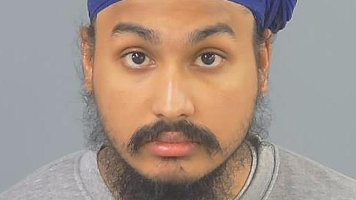 Henry Nowak's killer Vickrum Digwa left 'shaking with fear' of other prison inmates at 'Monster Mansion' jail: Vickrum Digwa was reportedly left "terrified" when he was moved to HMP Frankland, where fellow inmates include Sarah Everard's killer Wayne Couzens and Millie Dowler's murderer Levi Bellfield #TrueCrime #CrimeNews #PrisonLife #InmateStories #CriminalJustice 1 4b5896d265d0be07a681ac77ad68639977f84317