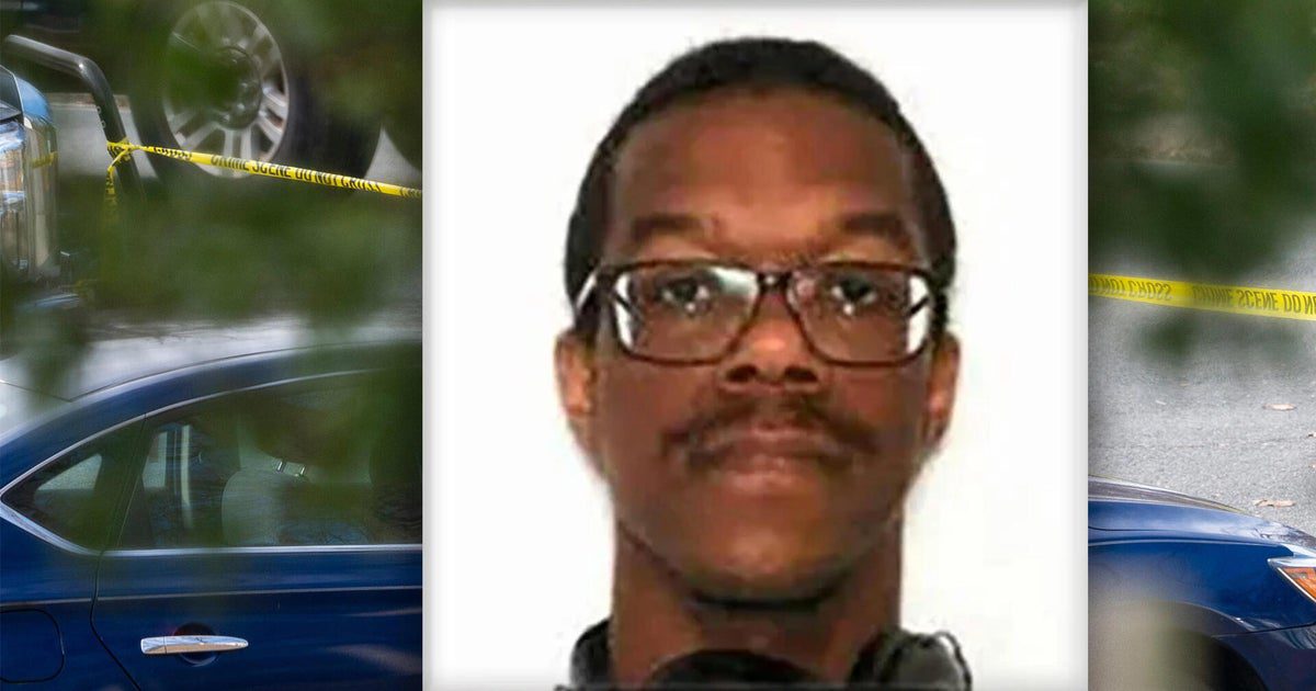 Judge says alleged D.C. pipe bomber isn't covered by Trump's Jan. 6 pardons: A judge ruled that that President Trump's pardons of the rioters were "expressly limited" to those who were convicted of their actions on Jan. 6, 2021, and did not apply to Brian Cole Jr. #Trump #January6 #J6Pardons #BrianColeJr #DCPipeBomber 1 557c02aed3b119dd9ffa8bd215010d3ca24feb32