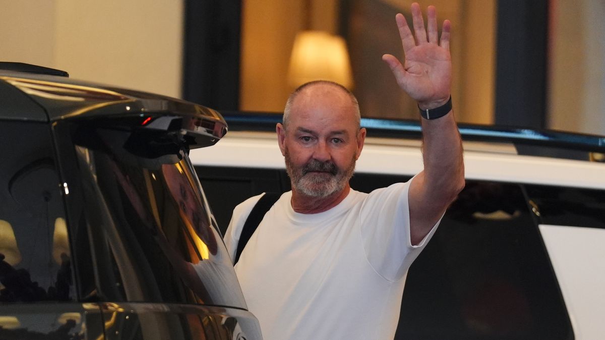 I'm bewildered by Steve Clarke's gobbledygook and seven words truly sum up Scotland's World Cup mess – Hugh Keevins: Our man Hugh Keevins delivers his verdict on Clarke's bombshell resignation just a month after penning a four-year deal #SteveClarke #HughKeevins #ScotlandFootball #WorldCup #FootballResignation 1 6037aa0f977e500e2d993640f244f3fe8baa11f8