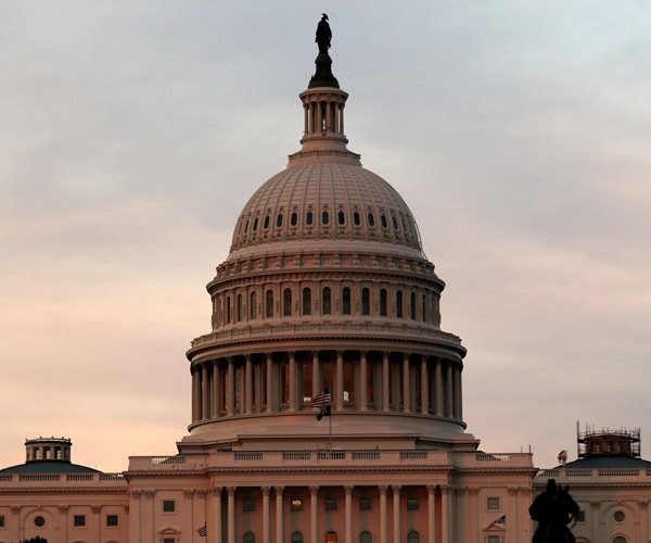 Air Force Opens Probe After Officer Arrested During Anti-Trump Protest: An active-duty Air Force officer is under military investigation after staging a uniformed protest against President Donald Trump on the steps of the U.S. Capitol, a demonstration that resulted in his arrest and could expose him to disciplinary action under military law. #AirForce #Protest #Trump #MilitaryInvestigation #CapitolProtest 1 79ccb9c4ed436b0360b46ecbc31daa6914423408