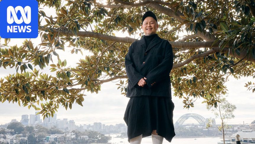 Boycotts and withdrawn funding 'part and parcel' of working in arts today: After the 2026 edition was subjected to political, community and commercial pressures, the Biennale of Sydney has announced a new artistic director: Singaporean curator Low Kee Hong. #BiennaleOfSydney #ArtDirector #LowKeeHong #ArtsCommunity #CulturalPolitics 1 7dcc8418e9cc71e5ee4a295bc5dcd6837d6e6ac2