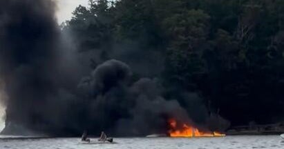 Seaplane crashes, catches fire north of Seattle; all 11 on board survive: A seaplane with 11 people on board crashed and caught fire a short time later in the Puget Sound area north of Seattle. All 11 survived, authorities said. #SeaplaneCrash #SeattleNews #PugetSound #AirSafety #AviationNews 1 97238270ec083383bb09d949defd1cbda5f43a12