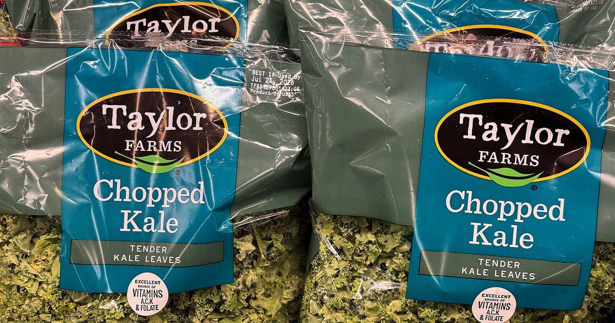 What to know about the cyclosporiasis outbreak as Taylor Farms pulls iceberg lettuce: Produce supplier Taylor Farms announced Friday it was voluntarily recalling iceberg lettuce after it was linked to a nationwide cyclosporiasis outbreak. CBS News medical correspondent Dr. Céline Gounder joins with the latest. #Cyclospora #FoodSafety #TaylorFarms #LettuceRecall #PublicHealth 1 a5e033778bfa72cf9b143f4faf20554cac0aa877