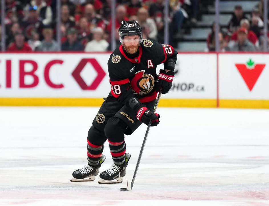 Claude Giroux to re-sign with Senators on 1-year contract worth $2 million cap hit: Giroux's previous deal was a one-year contract extension worth $2 million annually with up to $2.75 million in performance bonuses. #ClaudeGiroux #NHL #Senators #HockeyNews #NHLFreeAgency 1 aed1264a6a3095803c1ae214a809b47ce0d03bcd