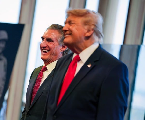 WSJ: Burgum Takes Key Role in Trump Agenda: Interior Secretary Doug Burgum has emerged as one of President Donald Trump's most trusted Cabinet members, serving not only as the nation's top public lands official but also as the president's go-to manager for some of his highest-profile initiatives... #DougBurgum #TrumpAdministration #InteriorSecretary #PublicLands #TrumpCabinet 1 b05fcdeb72bd2ef17adba85ebc675f77e240b7b3