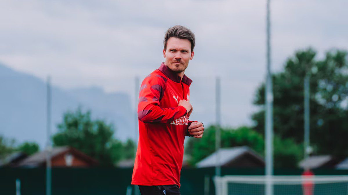 Danny Rohl drops candid Rangers recruitment confession as Salzburg boss reveals major difference at Red Bull: The German boss quit Ibrox to take charge of the Austrian side after Rangers could only finish third #RangersFC #ScottishFootball #DannyRohl #RedBullSalzburg #FootballManager 1 b33e72bde72ec9c94411ee5d439f6a17ef16fcaa