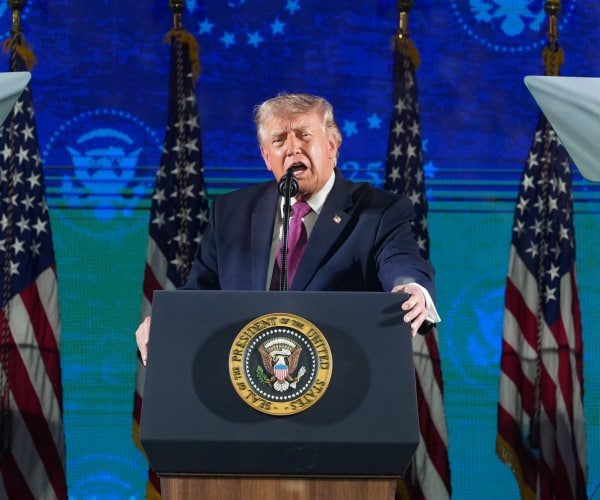 Trump at Mount Rushmore: 'Communism a Mortal Threat': President Donald Trump used a Fourth of July eve address at Mount Rushmore to warn that communism poses "a mortal threat to American liberty," urging Americans to embrace the nation's founding principles as the country celebrated its 250th anniversary. #Trump #MountRushmore #Communism #AmericanLiberty #FourthOfJuly 1 b3fab6c8875517189bd8dbf37aa3a7739f5add77