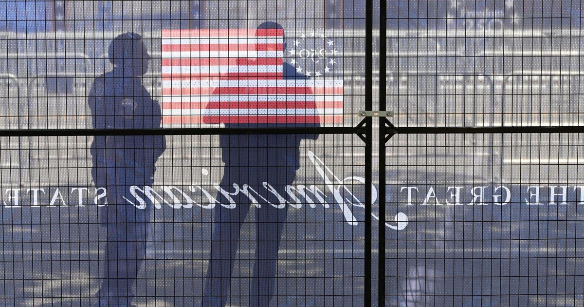 Tight TSA-style security ahead of July 4th celebrations in D.C.: Law enforcement is preparing for a huge America 250 event in Washington, D.C., on the 4th of July. CBS News’ Nicole Sganga has more details on security measures. #July4th #America250 #DCEvents #TSA #Security