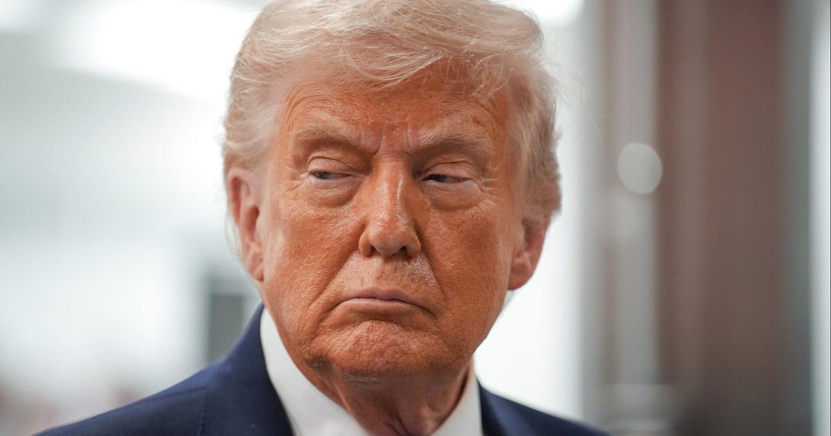 Trump says U.S. keeping current support levels for NATO would be "ridiculous": President Trump says it would be "ridiculous" for the United States to continue its "one sided" relationship with NATO. His remarks came less than a week before a NATO summit in Turkey. #NATO #Trump #USPolitics #MilitaryAlliance #InternationalRelations 1 b75a511f392310b1de4a6ab1519e2fda2d10c542