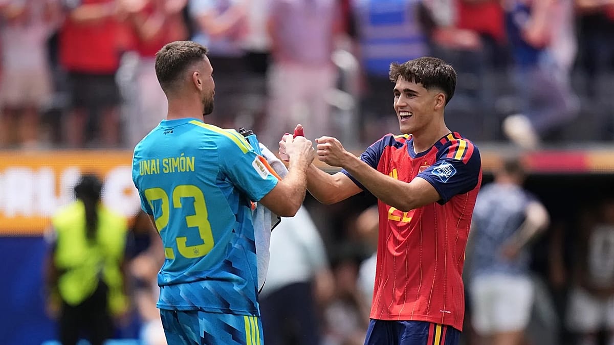 Goalkeeper Unai Simón sets new Guinness World Record following Spain's 3-0 win over Austria: Simón, who plays his club football for La Liga side Athletic Bilbao, has kept clean sheets against Austria, Cape Verde, Uruguay, and Saudi Arabia at the 2026 World Cup. #UnaiSimón #GuinnessWorldRecord #Portero #LaLiga #AthleticBilbao 1 b78cb0b911d941b67fbeeaa52447f32946856cbe