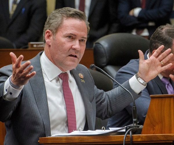Trump is Giving Iran Talks 'a Little Bit of Room,' US Ambassador to UN Says: President Donald Trump has paused attacks on Iran to allow more room for diplomacy, the U.S. ambassador to the United Nations told Fox News."He's giving talks some space, he's giving it a little bit of room," Mike Waltz told the broadcaster on Sunday.Waltz did not... #Trump #Iran #Diplomacy #UN #InternationalRelations 1 bd85bd6cb8069867cacb6821b0fdacd7b2db2a14
