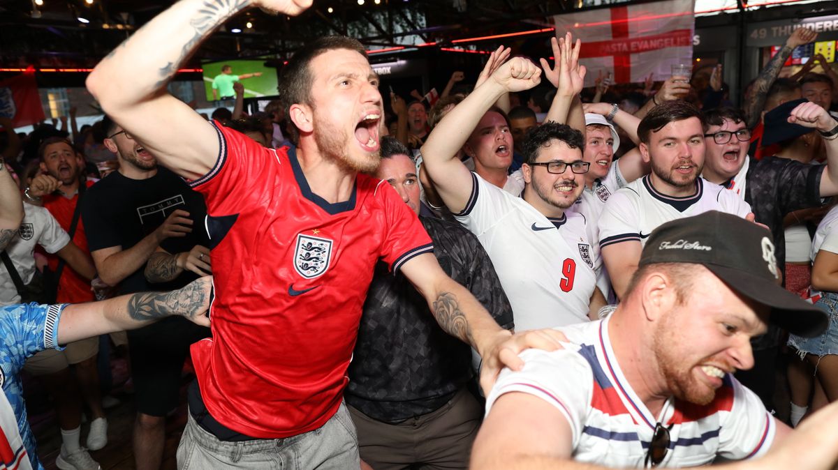Top places in UK gripped by World Cup fever revealed - is yours on the list?: A poll of 2,000 adults found the places across the UK most gripped by World Cup fever - with some surprising entries making the top 10 #WorldCup #UKFootball #FootballFever #SportsPoll #WorldCup2023 1 bf6b315b2b601f1c425cf89b18e439e02236e4d6