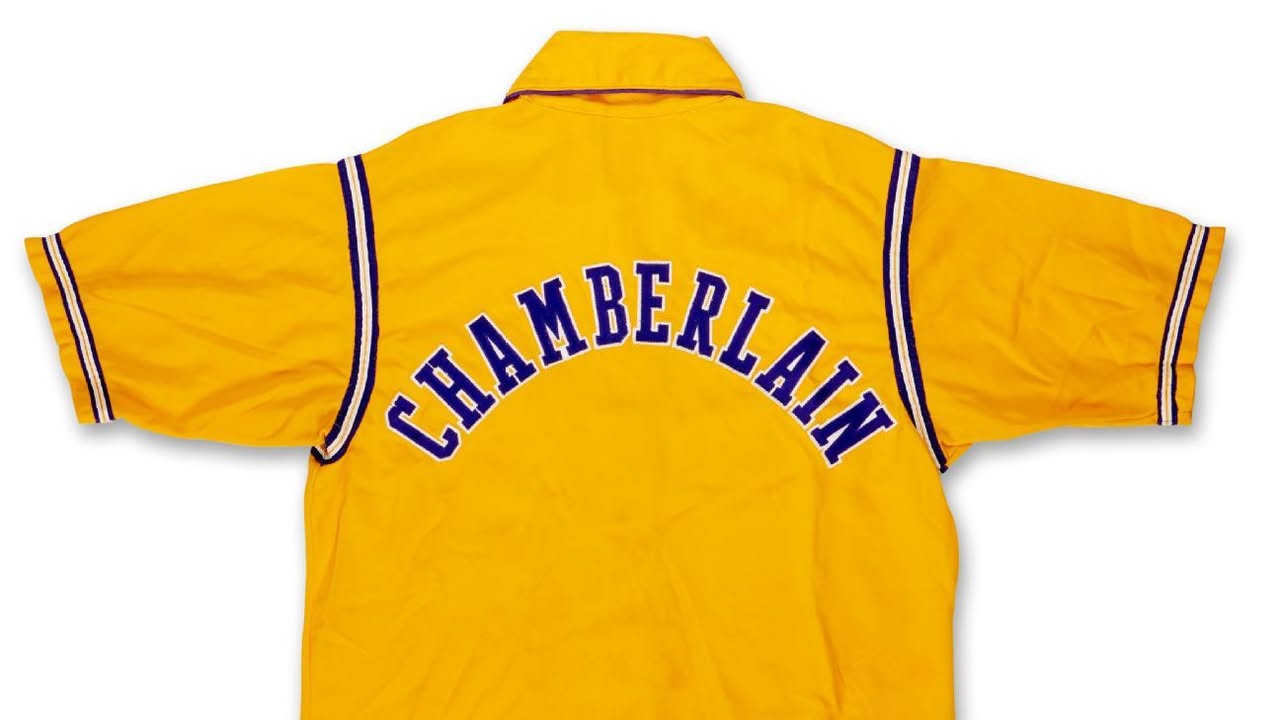Wilt's warm-up jacket, Goodwill find, sells for $8...: A Wilt Chamberlain warmup jacket originally found in a Portland, Oregon Goodwill by Quinn Brown, 19, sold for $89,600, including the buyer's premium, at Sotheby's on Monday. #WiltChamberlain #NBA #SportsMemorabilia #Sothebys #GoodwillFinds 1 c405d3a0b97b5966ff899e6dcec9e2411af806dd
