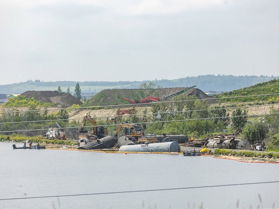 No concerns for significant impact to provincial wetlands following train derailment, says city: 'There were no reported leaks of dangerous goods,' said Liam MacDonald, with the Transportation Safety Board of Canada #Calgary #TrainDerailment #EnvironmentalSafety #Wetlands #TransportationSafety 1 cc36f165cf153da20e5706c11bd56feded9d195f
