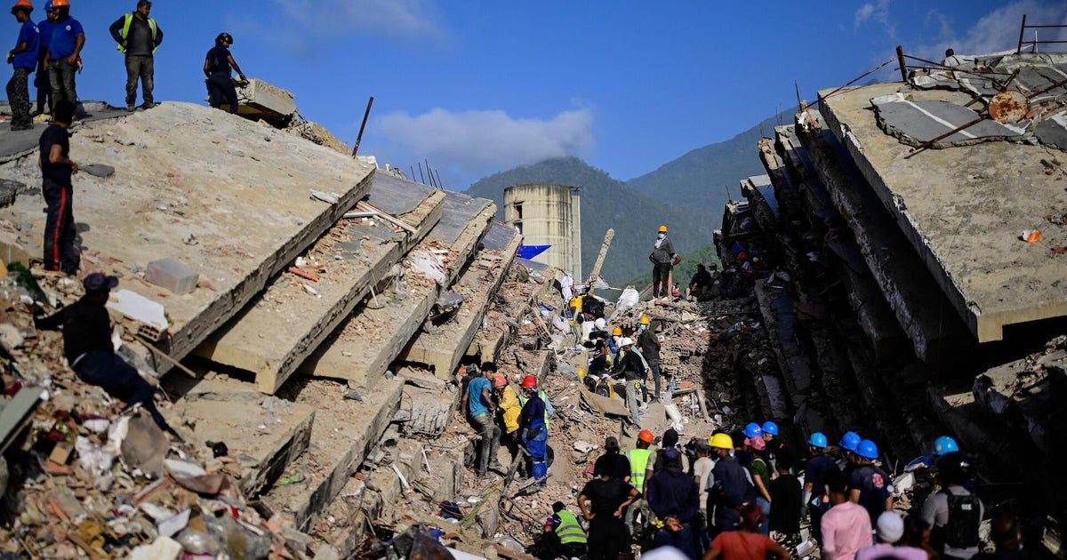 Venezuela earthquakes death toll spikes, details emerge about U.S. deportees reportedly trapped: The death toll in Venezuela continues to grow as rescue efforts continue, and earthquake survivors seek a way forward. CBS News' Camilo Montoya-Galvez reports. #Venezuela #Earthquake #DisasterRelief #Survivors #BreakingNews 1 d158e33fb6b334f5274af88a8cedc254be04081e