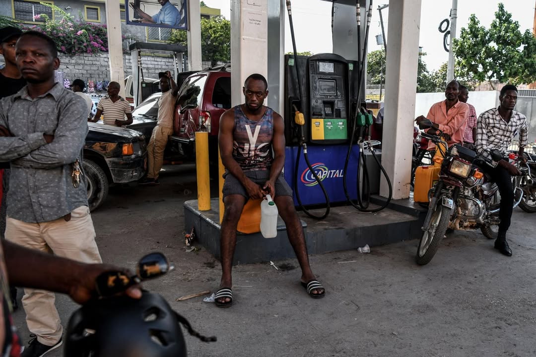 Despite Crippling Poverty, Haiti Is Quietly Switching The Lights On: How solar mesh grids are quietly electrifying rural Haiti—connecting thousands of households despite gang violence, poverty and political crisis. #Haiti #SolarEnergy #RenewableEnergy #Electrification #SocialImpact 1 d47569d80dcb1c43e521cccb9d7f9bfe58c784c3