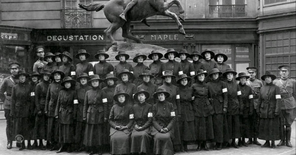 The Hello Girls, America's first women soldiers, finally getting their recognition: Hundreds of women served in the U.S. Army Signal Corps during World War I, connecting calls for the Army in France. The women were called the "Hello Girls" and they were among America's first women soldiers. But it took decades for them to be recognized as veterans. Noel Brennan reports. #HelloGirls #WomenVeterans #WomensHistory #WorldWarI #WomenInTheMilitary 1 d681a49f28e55a7cd1f78ccd9e73715272d1def2