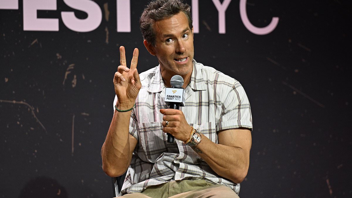 Ryan Reynolds chooses fan event over attending World Cup with wife Blake Lively… after Taylor Swift wedding snub: Reynolds, 49, made a scheduled appearance at Fanatics Fest in New York City several hours before the big game began. #RyanReynolds #BlakeLively #WorldCup #FanaticsFest #CelebrityNews 1 f0a5cf8351704a3438151e20712ebcc52160df0f