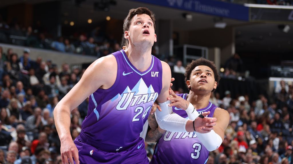 Sources: Lakers trade 2 first-rounders for Kessler...: The Lakers are acquiring Walker Kessler from the Jazz for unprotected first-round picks in 2031 and 2033 and first-round swaps in 2028 and 2030, sources told ESPN. #Lakers #WalkerKessler #NBA #Basketball #TradeRumors 1 f21f9a6ee171819b9e85265cc49ba4eb2d7c509f