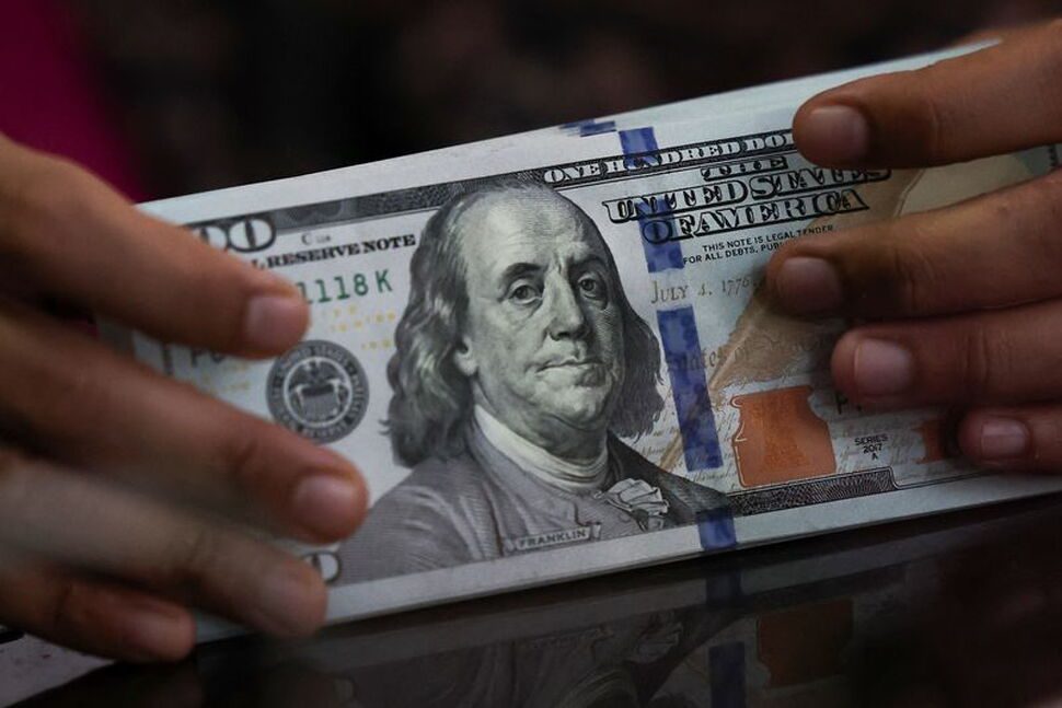 Dollar Struggles as Softer Inflation Dims Fed Hike Bets: By Jiaxing LiHONG KONG, July 15 (Reuters) - The dollar extended its weakness on Wednesday after tumbling from a two-week high, as... #DollarWeakness #Inflation #FederalReserve #EconomicNews #Finance 1 f3393b104a0faef4c4244d438f05d2e731ae89b8